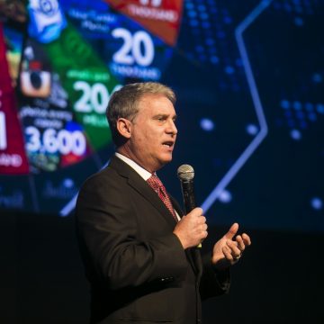 Javier Hoyle: «El Perú es uno de los países más avanzados en la adopción de tecnologías ágiles»