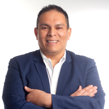 IMG_1 Omar Crespo asume la nueva gerencia de innovación estratégica de Caja Piura