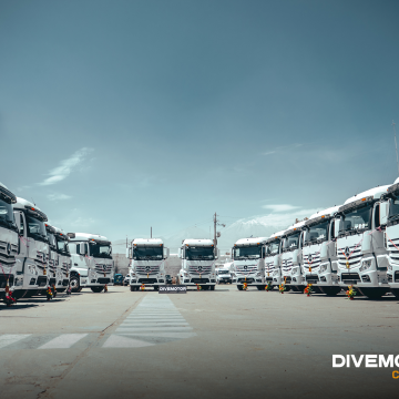 POST-12-11-4 Transportes Elio reafirma su confianza por divemotor y adquiere una flota de quince vehículos modelo “Nuevo Actros S 2645LS” de Mercedes-Benz