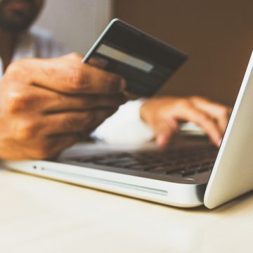 ¿Qué debo tener en cuenta para hacer mis compras de navidad por internet?