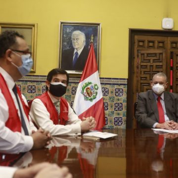 Contraloría inició investigación sobre cumplimiento de funciones del Estado en supervisión de ensayos clínicos de SINOPHARM