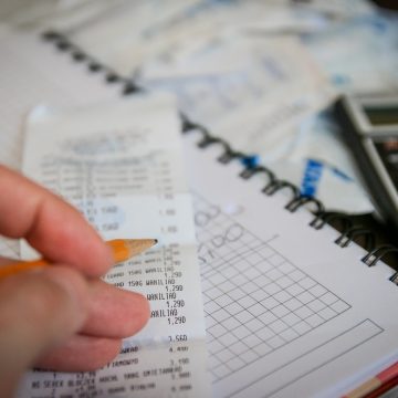 money-256312_1280 ABC: Uso responsable del dinero durante la nueva cuarentena
