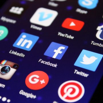 Las-redes-sociales-pueden-jugarte-en-contra-al-momento-de-postular-a-un-trabajo_1 Reactivación económica: Cuatro actitudes en tus redes sociales que te darán ventaja al postular a un trabajo