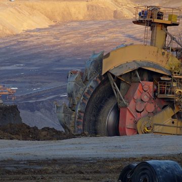 excavador SNMPE: Empresas del sector hidrocarburos pagaron al estado US$ 511 millones por regalías en 2020