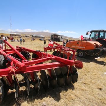 Tractor Convenio Marco entregó equipos e implementos agrícolas a la comunidad de San Martin
