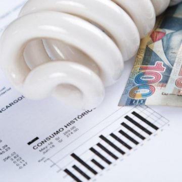 4. RECIBO DE LUZ ¿Aumentó tu recibo de luz? Identifica si hay fugas eléctricas en tu hogar
