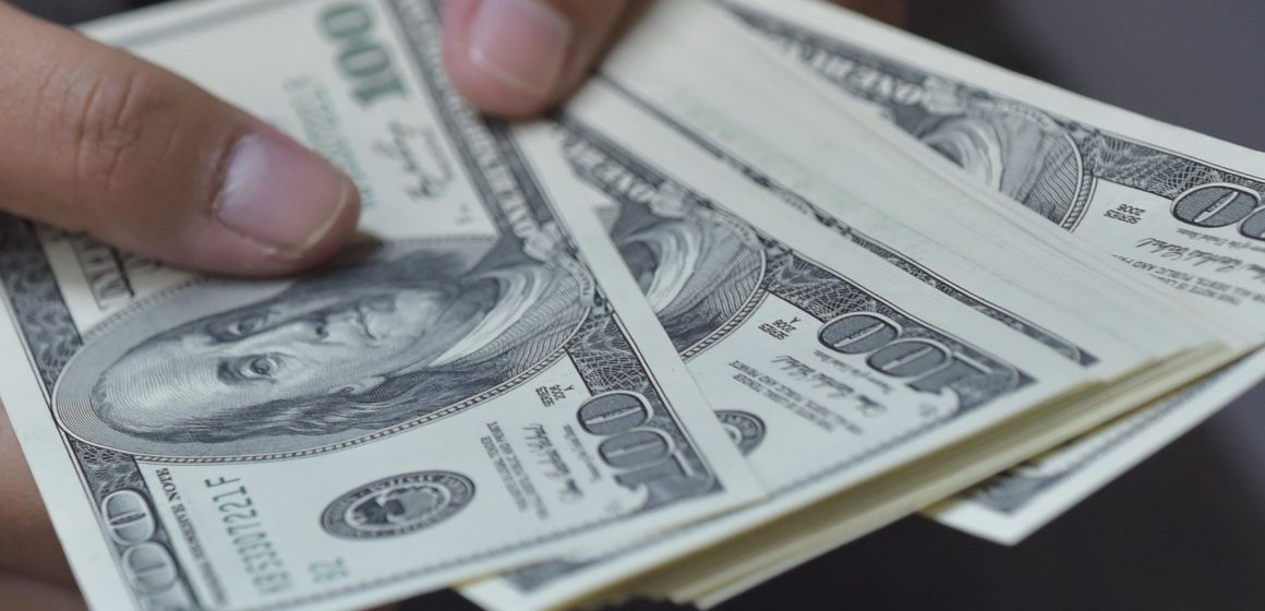 ¿El dólar volverá a romper la barrera de los S/4?