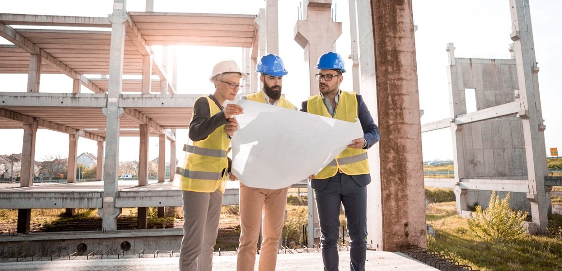 architect-gc47974c75_1280 Conozca nuevas tecnologías que reducen el impacto ambiental del sector construcción