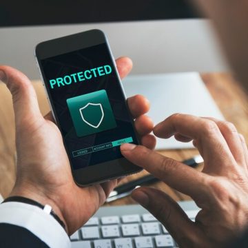 Robo de celular: ¿Cómo evitar que saquen dinero de tus cuentas bancarias o pidan préstamos a tu nombre?