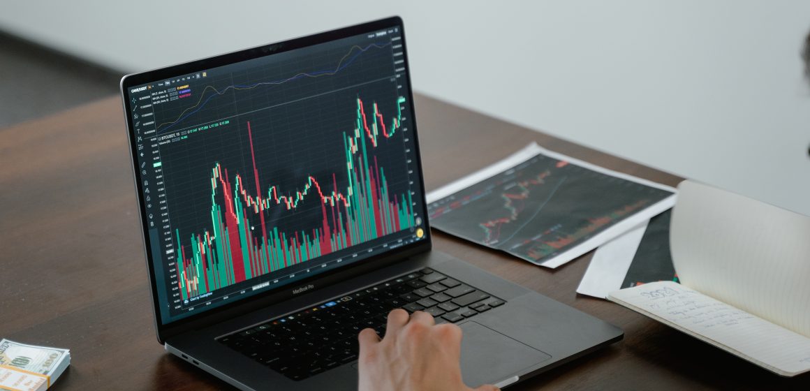 Cuatro consejos para una inversión digital segura