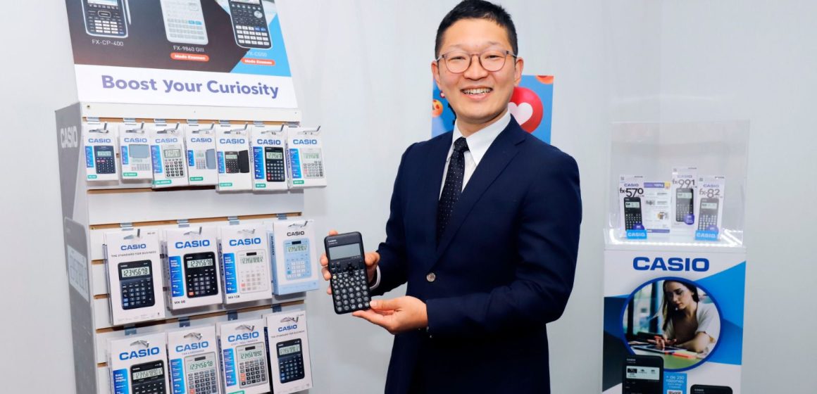 Casio lanza novedosa línea de calculadoras ClassWiz en Perú
