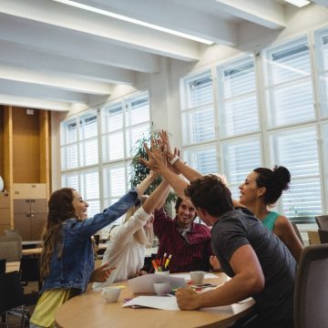 Cuatro consejos para evitar la envidia en las empresas
