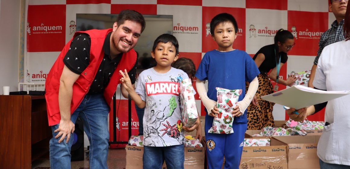D’onofrio entregó más de 650 juguetes por Navidad D’onofrio entregó más de 650 juguetes por Navidad