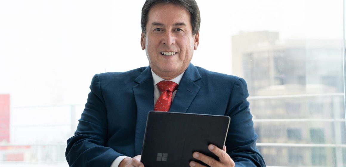 WhatsApp Image 2024-01-24 at 11.15.28 AM (3) Nombran a Carlos Farro como CEO de Capac Fintech Perú
