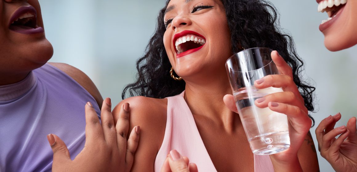 Avon lanza su icónico labial líquido Power Stay con fórmula mejorada y un nuevo diseño Avon lanza su icónico labial líquido Power Stay con fórmula mejorada y un nuevo diseño
