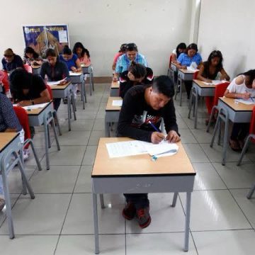 2 Rechazamos aprobación de ley en el Congreso que daña gravemente la meritocracia docente y perjudica a millones de estudiantes