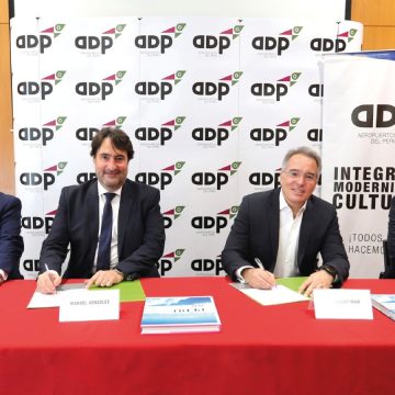 Aeropuertos del Perú firmó contrato para el desarrollo del Expediente Técnico de la Inversión de Rehabilitación del Lado Aire y Ampliación Marginal del Cerco Perimétrico del Aeropuerto de Trujillo por US$ 2 millones