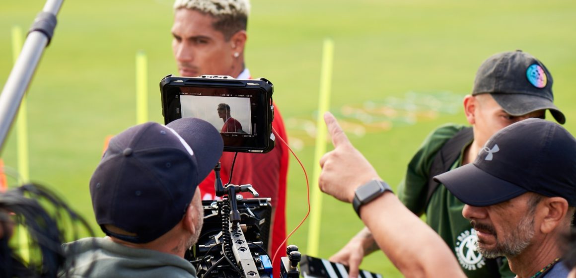 WhatsApp Image 2024-04-29 at 1.21.49 PM Paolo Guerrero: así fue el espectacular detrás de cámara de la grabación del spot con Dolocordralan