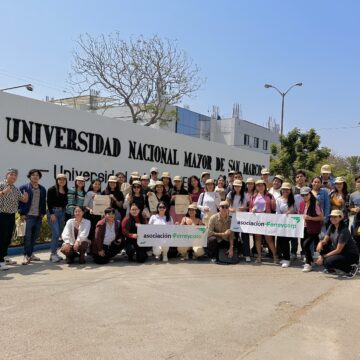(3) Asociación Ferreycorp Asociación Ferreycorp capacitó a 7,000 jóvenes en sus programas gratuitos