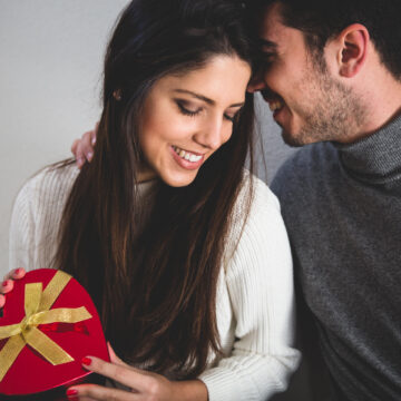 unnamed (11) San Valentín 2025: Habrá más regalos que salidas a comer, según estudio de la UID de Impulso