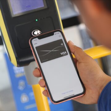 Uso de tarjetas Visa de débito aumentó 25% después de su primera transacción sin contacto en el transporte público de Lima