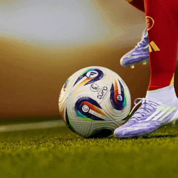 F50 SPARKFUSION: Conoce los primeros chimpunes diseñados 100% para mujeres