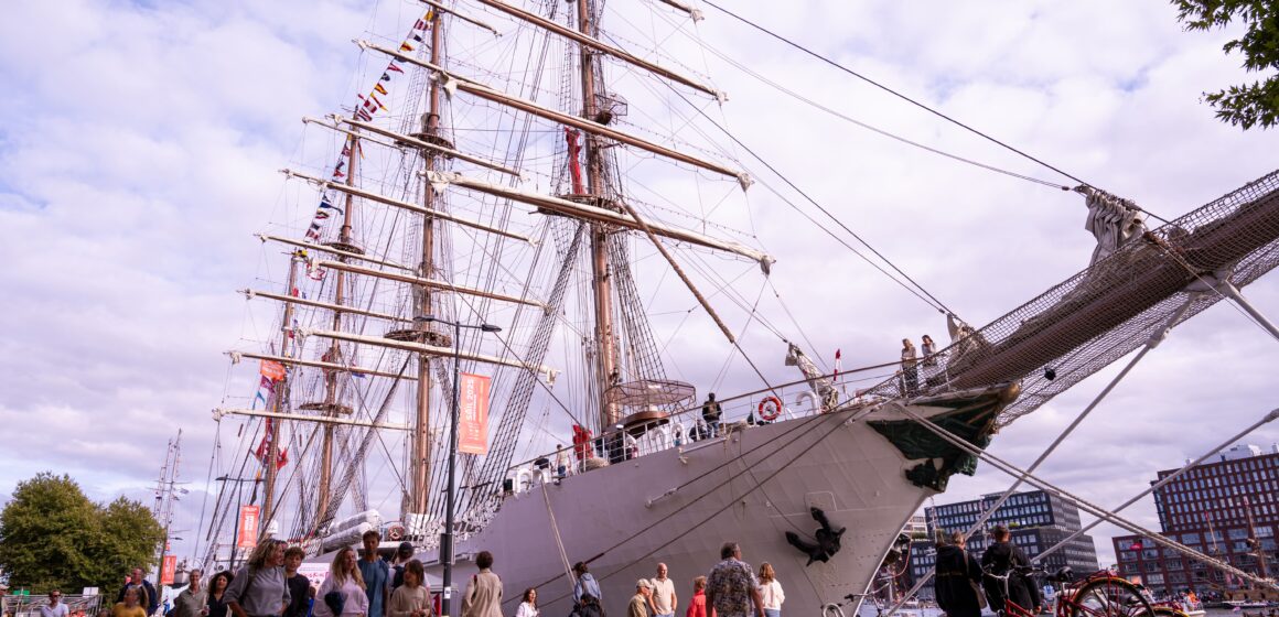 B.A.P. UNIÓN EN ÁMSTERDAM SAIL AMSTERDAM 2025: Más de 50,000 personas conocieron la cultura peruana a bordo del B.A.P. «UNIÓN»