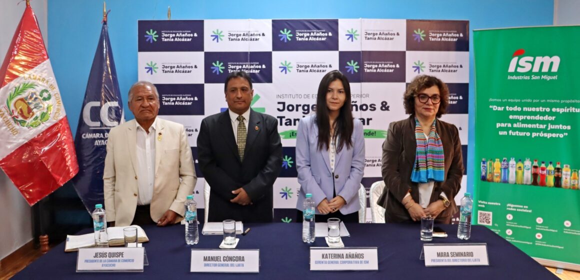 WhatsApp Image 2025-09-18 at 3.32.42 PM (1) Presentan nuevo “Instituto de Educación Superior Jorge Añaños & Tania Alcázar” con carreras 100 % virtuales de alta demanda de solo dos años