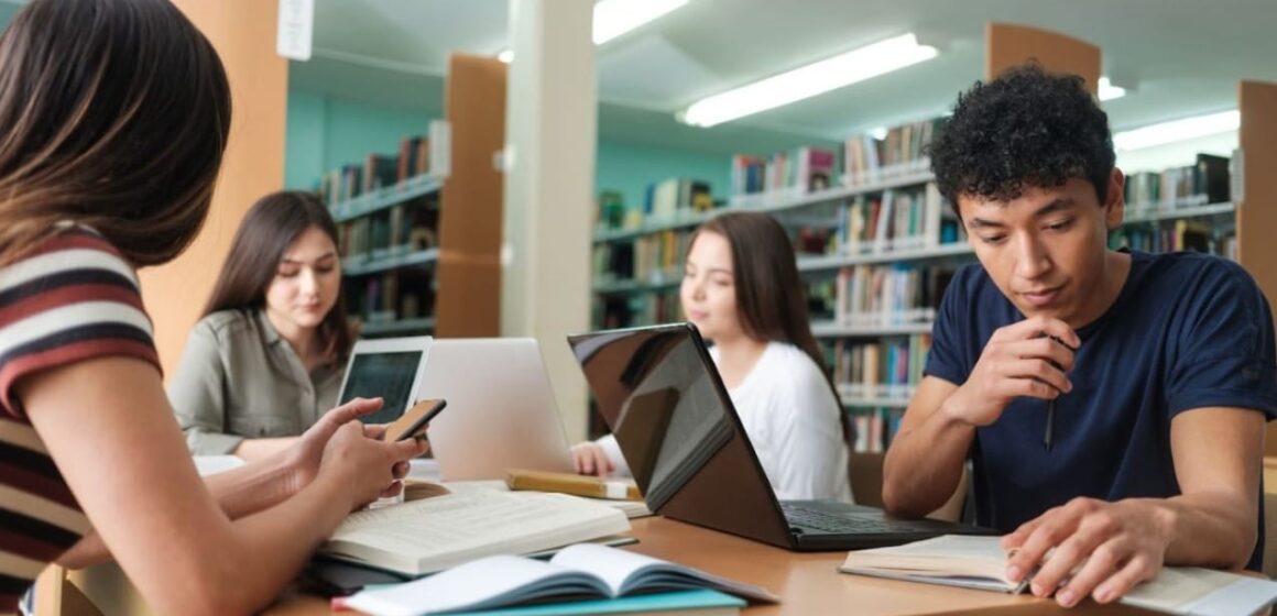 Foto 1 (2) ¡En sus marcas, listos…! Las carreras del futuro, reto clave para las universidades