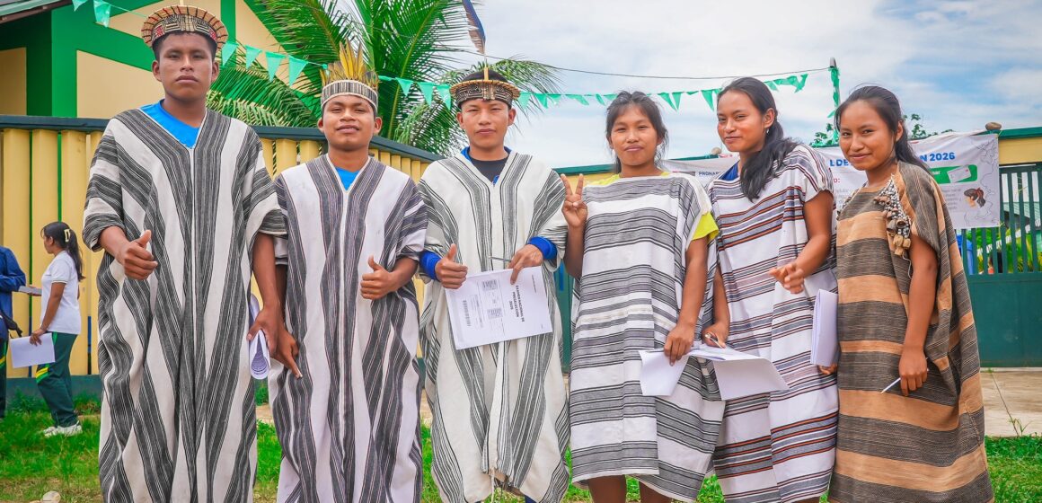 Aliados del Pronabec unieron esfuerzos para que jóvenes de comunidades nativas de Cusco rindan examen de Beca 18
