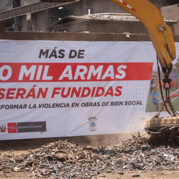 Sucamec y Siderperu transformarán más de 10 500 armas de uso civil en juegos infantiles y minigimnasios de acero