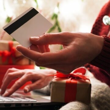 WhatsApp Image 2025-10-29 at 10.49.53 AM El 63% de los colaboradores destina hasta el 30% de su presupuesto mensual a las compras navideñas