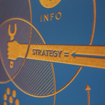 strategy-791200_1280 ¿Tu marca sobrevivirá al 2026? Estas son las tendencias de marketing digital que ya están cambiando las reglas