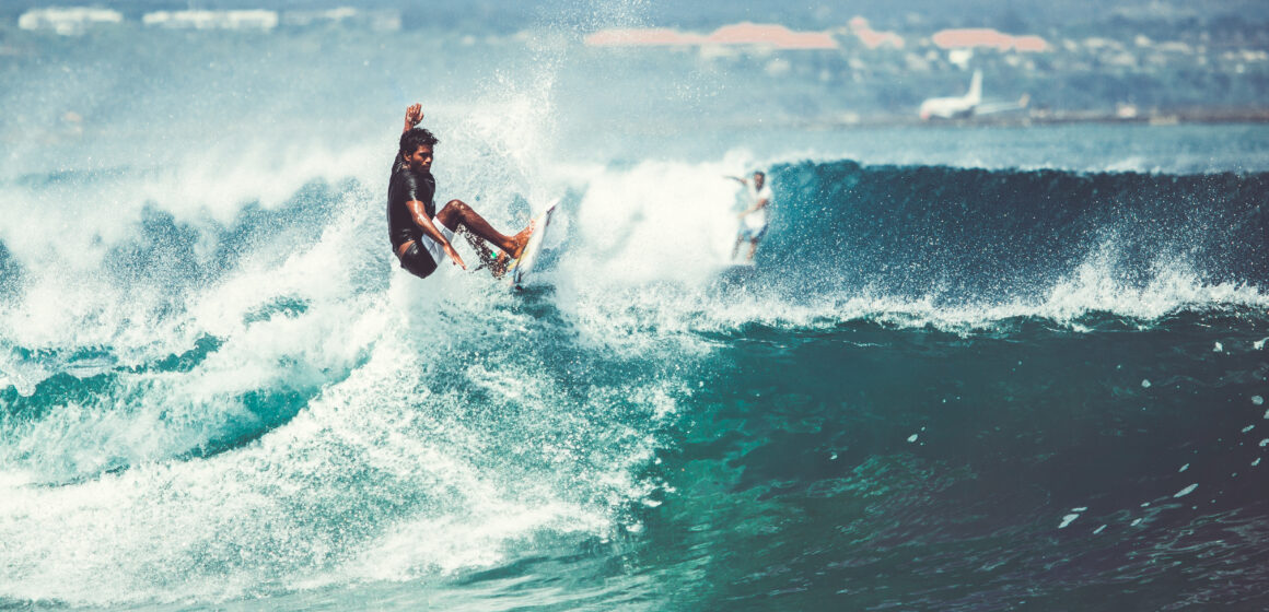 Entre adrenalina y naturaleza: conoce los 3 planes de verano de Hugo García para empezar el año en movimiento