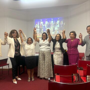 WhatsApp Image 2026-01-30 at 4.35.41 PM Rectora de la Universidad Nacional de Educación Enrique Guzmán y Valle Dra. Lida Asencios es reconocida por rectoras de universidades peruanas