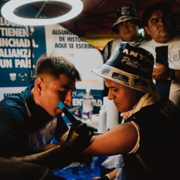 125 años, 125 tatuajes: Nike convirtió la pasión por Alianza Lima en tinta eterna