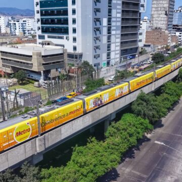 Supermercados Metro brandea la Línea 1 de Lima por el Día de la Madre