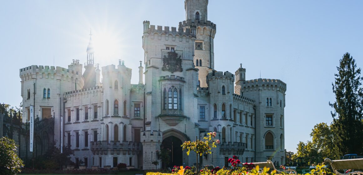 Castillo de Hublovka (Bohemia del Sur) Lazos inquebrantables: Chequia y Latinoamérica consolidan su cercanía con récord de visitantes