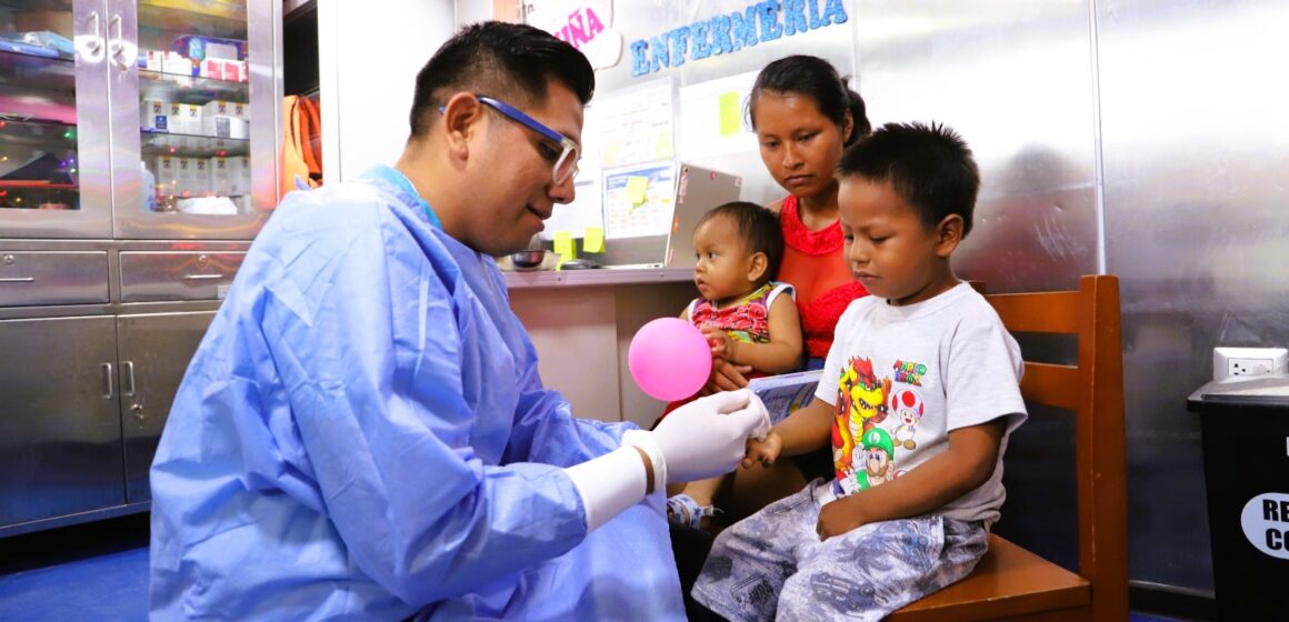 Convenio PAIS INSN (2) Programa PAIS y el Instituto Nacional de Salud del Niño unen esfuerzos para proteger la salud de miles de niños en zonas rurales