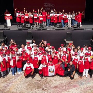 foto grupal 2_preview PROMPERÚ: Expositores regionales fueron premiados en Perú, Mucho Gusto Tacna 2026