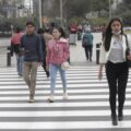 Solo el 46% de las empresas en Perú ajusta salarios por inflación, pese a que siete de cada diez revisan sus remuneraciones
