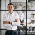De emprendedor a empresario: ¿cuándo es momento de profesionalizar un negocio?