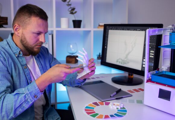 La creatividad humana mantiene su valor frente al avance de la inteligencia artificial