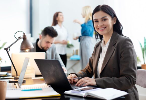 IA y análisis de datos transforman el perfil que buscan las empresas multinacionales