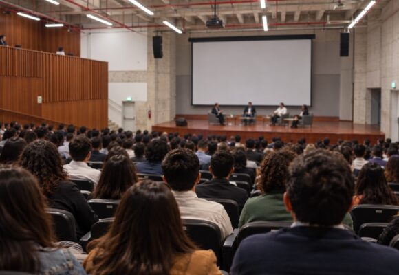Frontier Conference_UTEC cómo IA podría escalar en sectores claves de Perú_1 Frontier Conference: founders, investigadores y empresas discuten en UTEC cómo la IA podría escalar en sectores claves de Perú